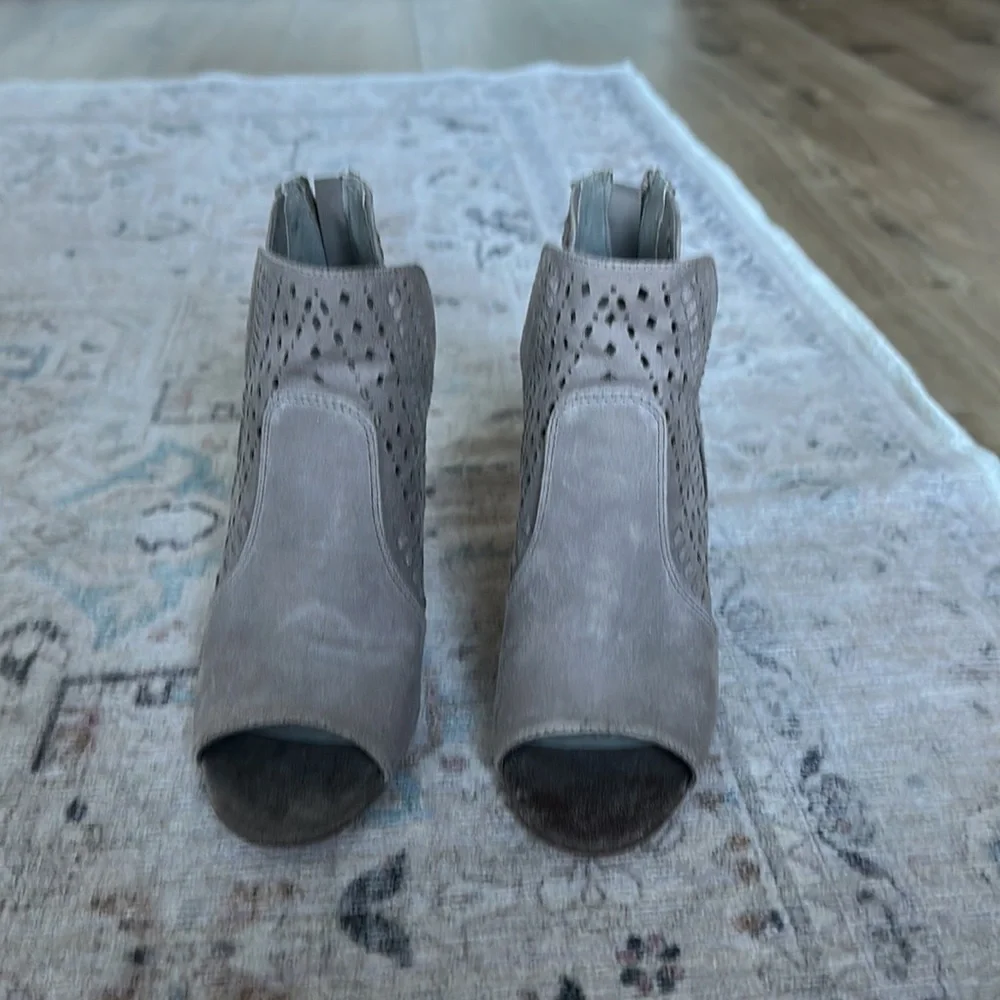 Carlos booties - Picture 4 of 8